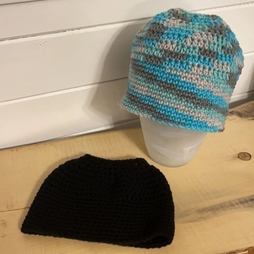$20 SALE Handmade Messy Bun Ponytail Hat Aqua Black Crochet Beanie Women’s